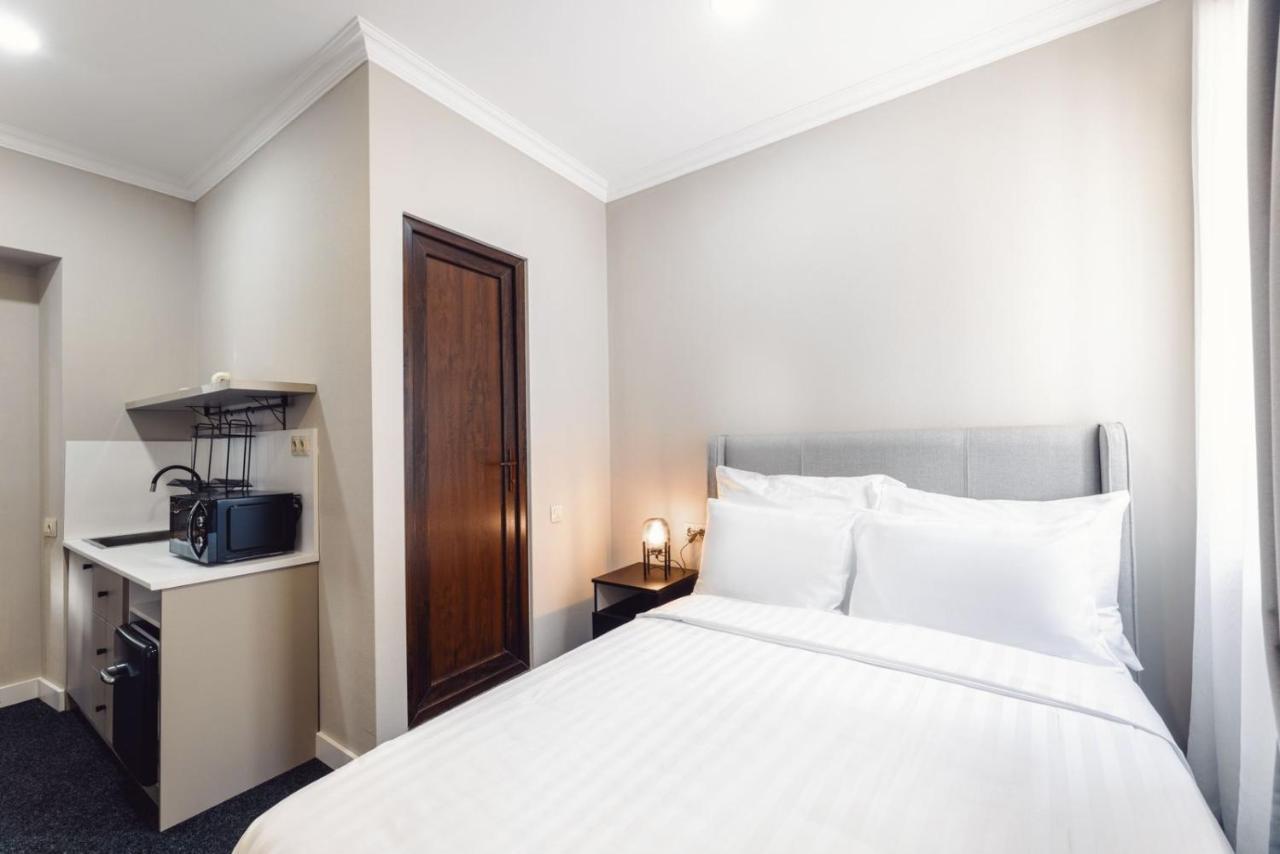 Salve Hotel Tbiliszi Kültér fotó