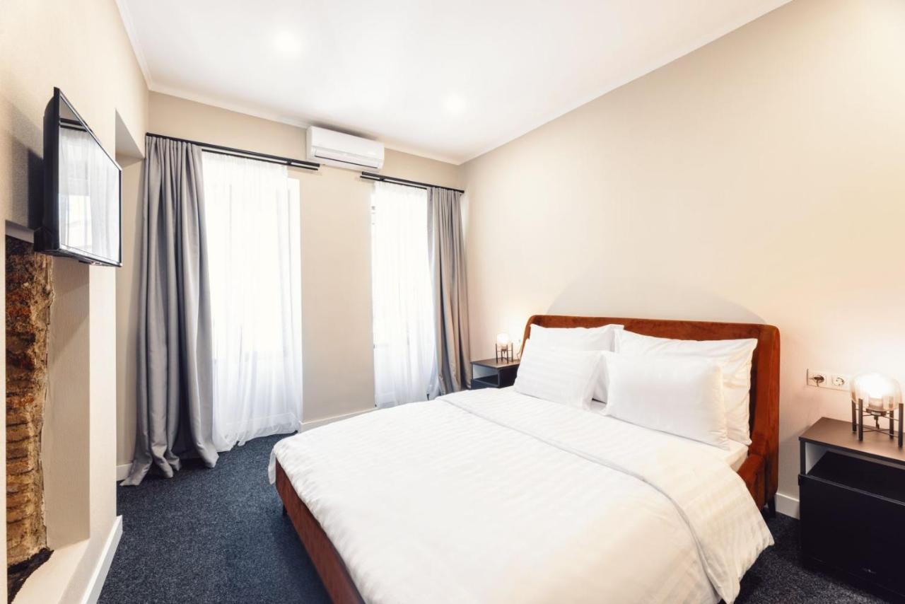 Salve Hotel Tbiliszi Kültér fotó
