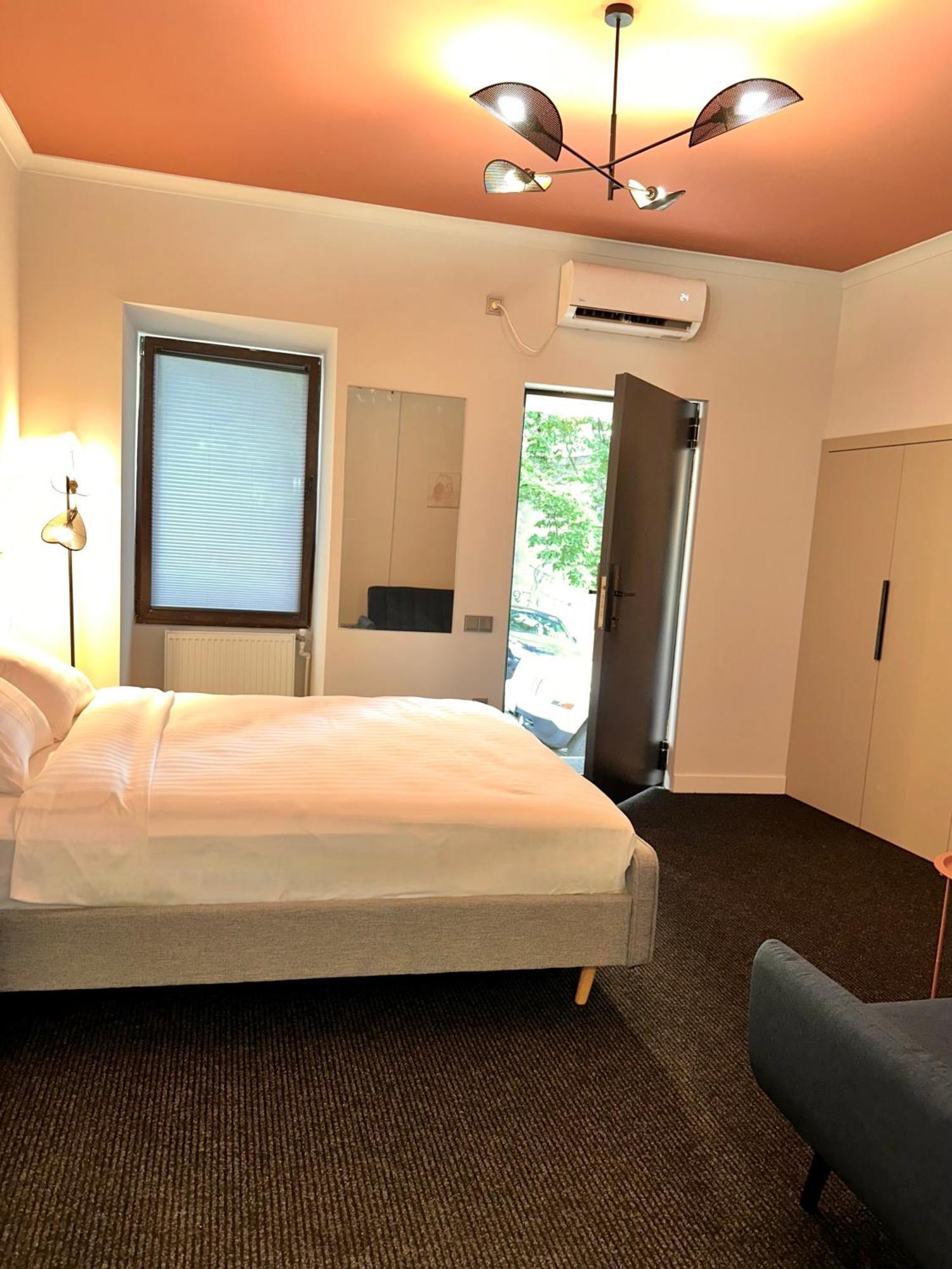 Salve Hotel Tbiliszi Kültér fotó